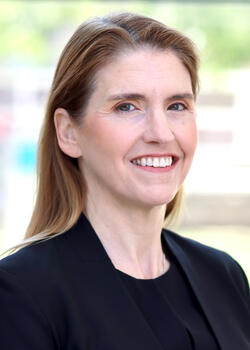 Headshot of Head of Investment Operations Elisabeth Rose